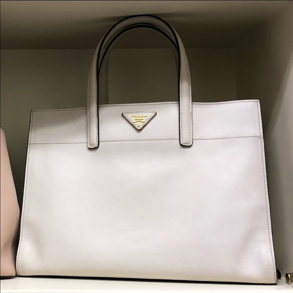 Prada handbag in perfect condition! Talco white